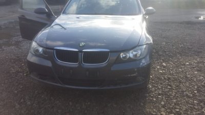 Broasca capota motor BMW 3 Series E90/E91/E92/E93 