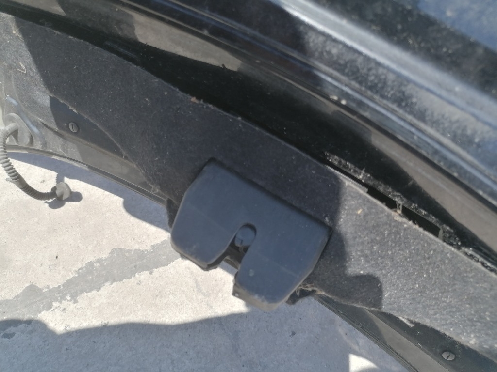 Broasca capota portbagaj Ford Mondeo mk3 2006 2007 2008 2009 2010 2011 2012