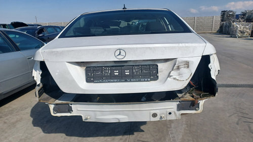 Broasca capota portbagaj Mercedes-Benz C
