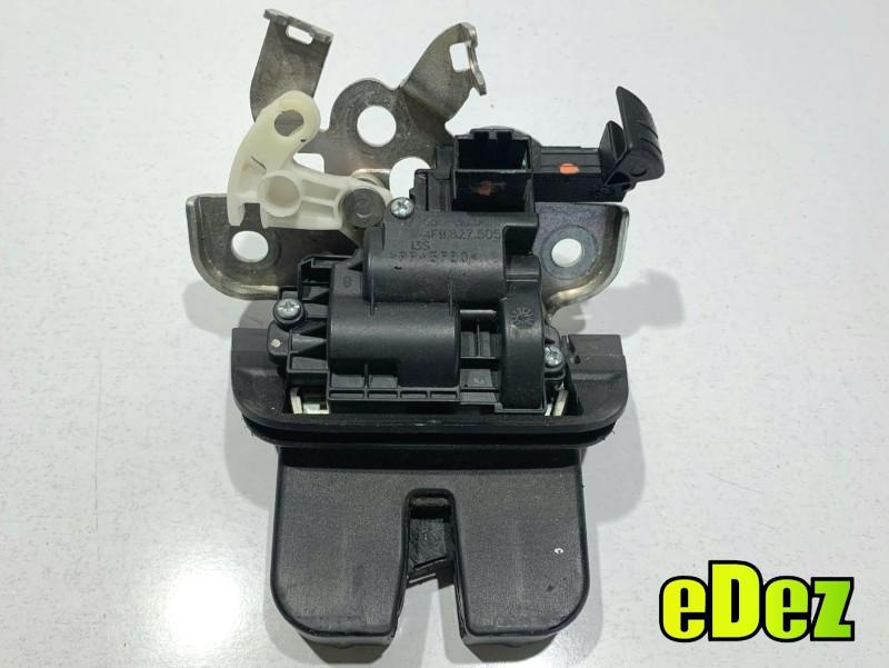 Broasca capota spate Audi Q7 (2006-2010) [4L] 4F9827505