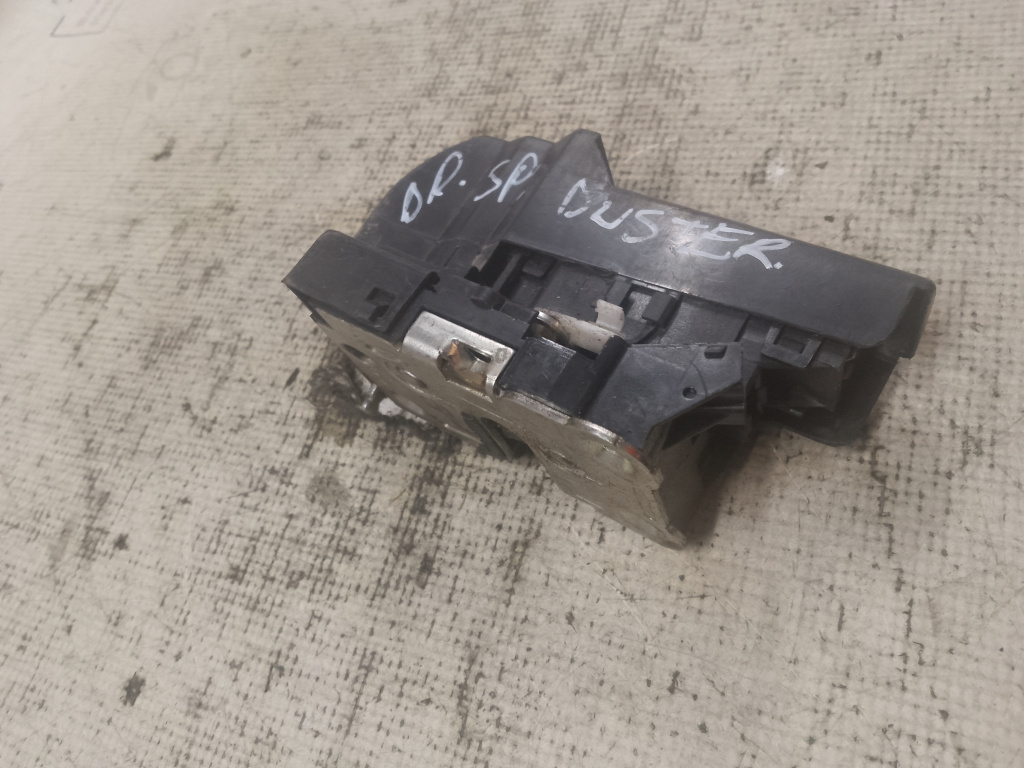 Broasca dreapta spate Dacia Duster 2017, 825020966