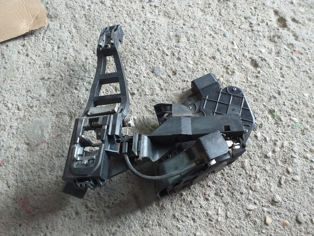 Broasca Dreapta Spate Ford S max , an 2008 , Cod : 6m2a r26412 ec