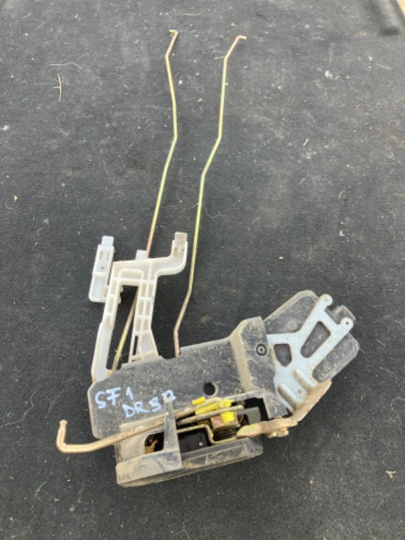 Broasca dreapta spate Hyundai Santa Fe 1