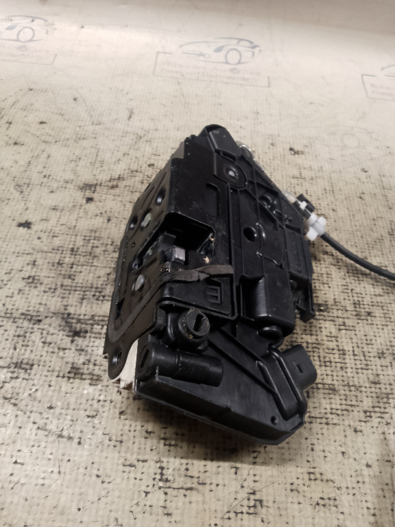 Broasca dreapta spate Volkswagen Passat 