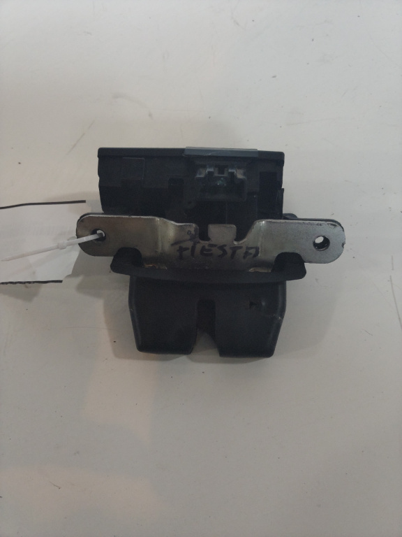 Broasca haion Ford Fiesta an 2010 cod piesa 8A61-A442A66-BD