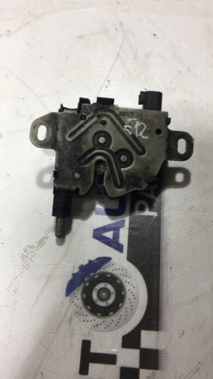 BROASCA HAION FORD FOCUS 2 2005 (id: 512)