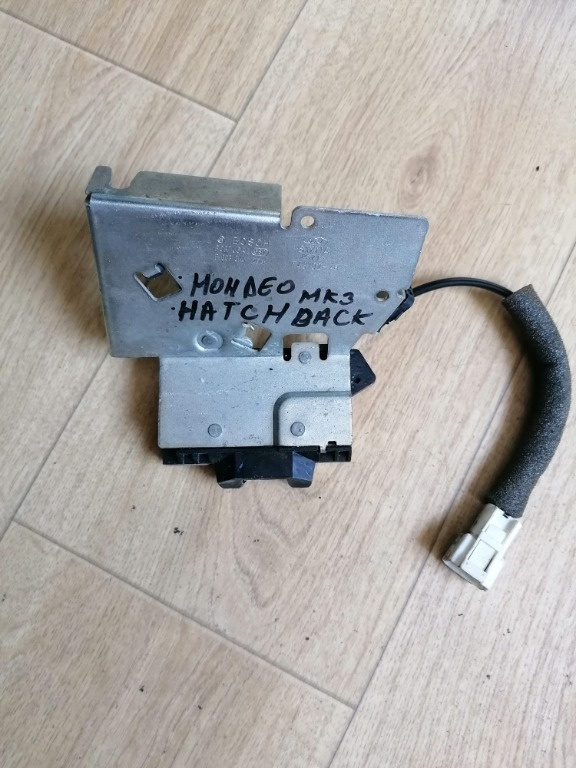 Broasca haion Ford Mondeo MK3 2002 Hacthback 2S7143102AB