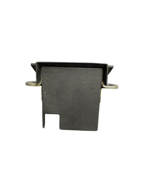 BROASCA HAION PORTBAGAJ VOLKSWAGEN GOLF 7 VARIANT COD 5G0827505C ID 2225