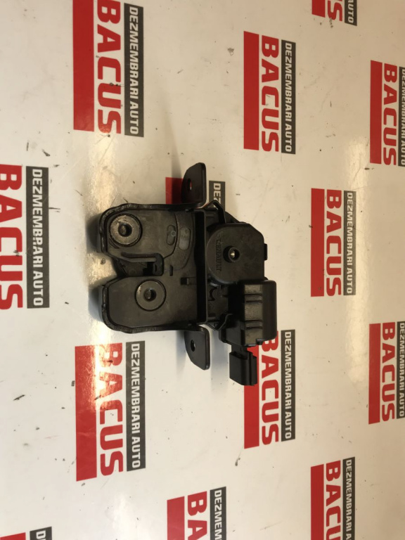 Broasca haion renault megane 3 2008 - 2012 cod: 846300003r
