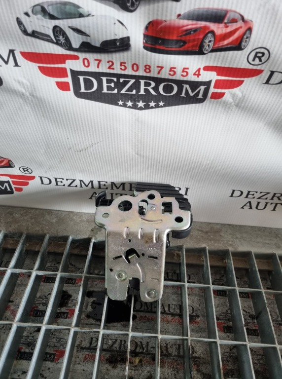 Broasca haion Seat Ibiza IV ST cod piesa : 8R0827505