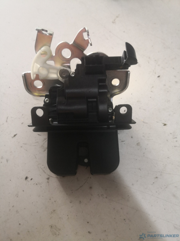 Broasca haion SKODA RAPID II (NH3) [ 2012 - > ]