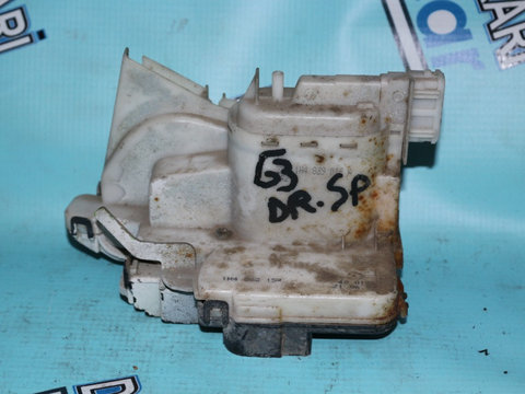 Broasca inchidere dreapta spate Volkswagen Golf III Vento 1H4862154