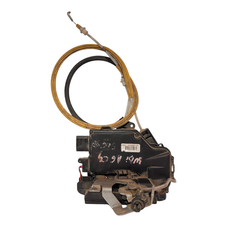 Broasca inchidere stanga spate Audi A6 C5 A6 Allroad 4B0839015G 4B0839015B