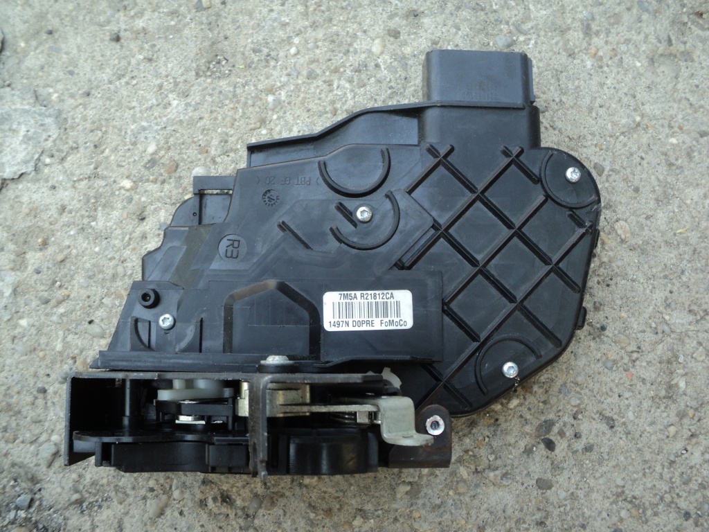 Broasca incuietoare dreapta fata ford focus C_MAX cod 7M5A-R21812-CA