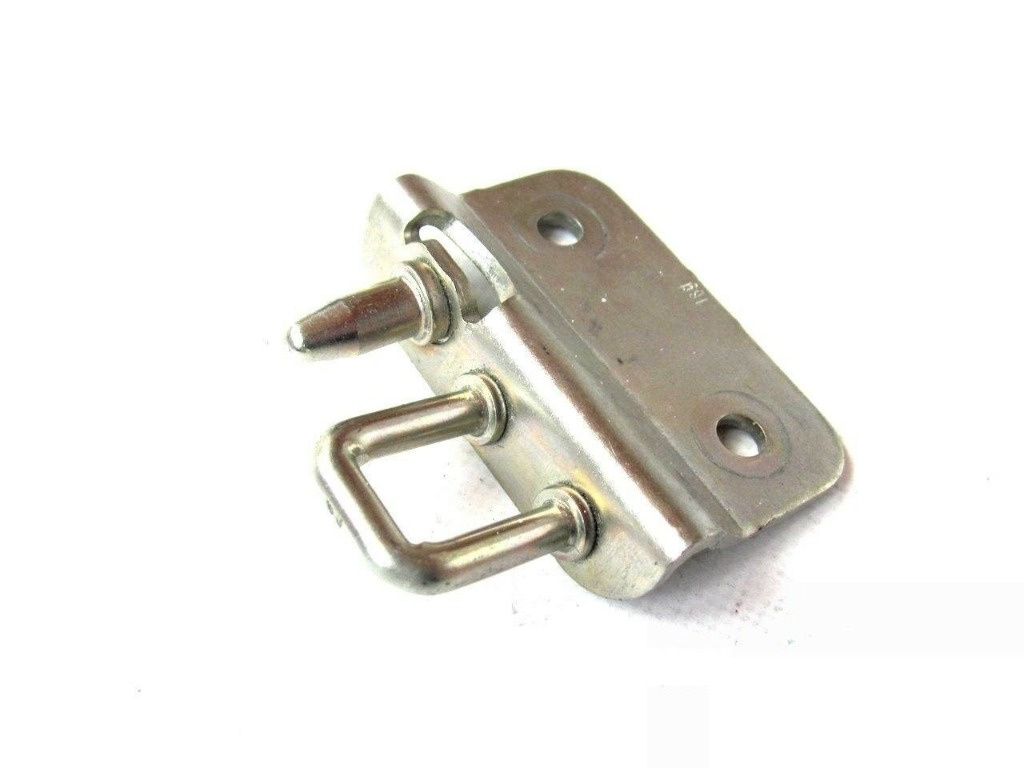 BROASCA (INCUIETOARE) FIXA SPATE MERCEDES SPRINTER 209-524 (W906) 06-18 cod 9067400032 /9067600077