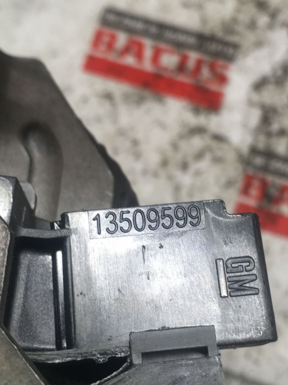 Broasca incuietoare haion Opel zafira C 