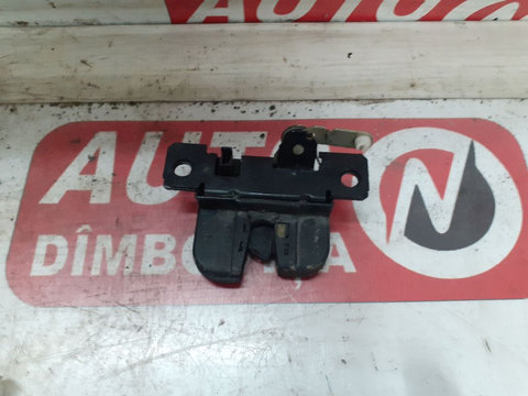 BROASCA (INCUIETOARE) HAION/PORTBAGAJ VOLKSWAGEN PASSAT B5.5 2003 OEM:3B9827505B.