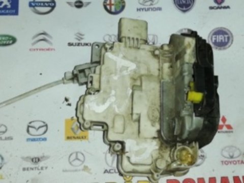 Broasca incuietoare usa dreapta fata Audi a3 coupe 8p