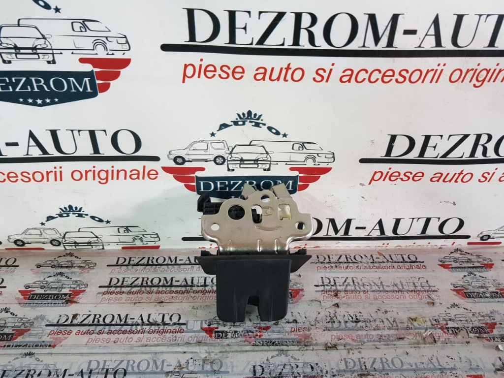 Broasca portbagaj audi a6 4g c7 8K9827505A
