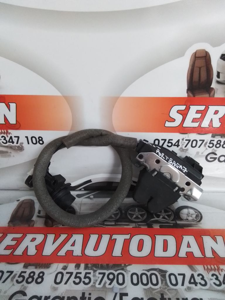 Broasca portbagaj Mercedes-Benz E-Class (2009->) [W212] 2.2 Motorina 2012, A2047500185