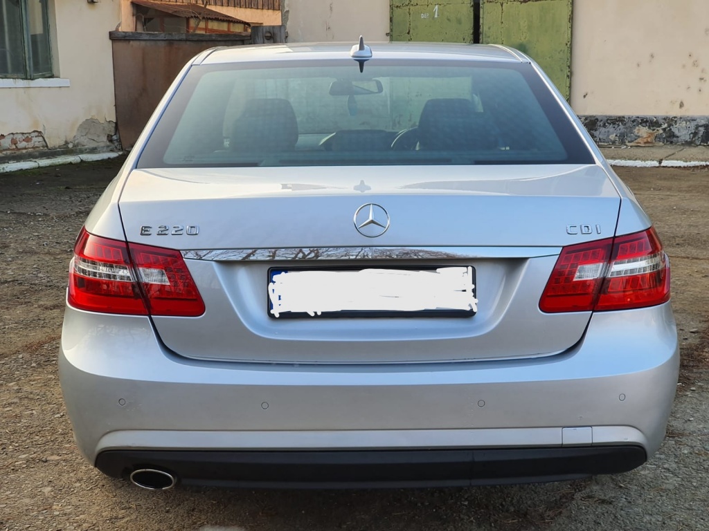 Broasca portbagaj Mercedes E220 cdi w212