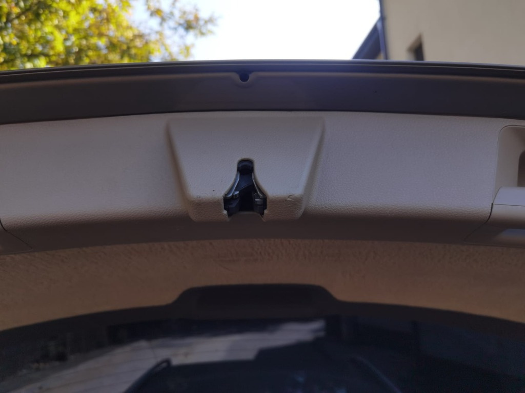 Broasca portbagaj soft close Mercedes C class w204 an 2008-2014
