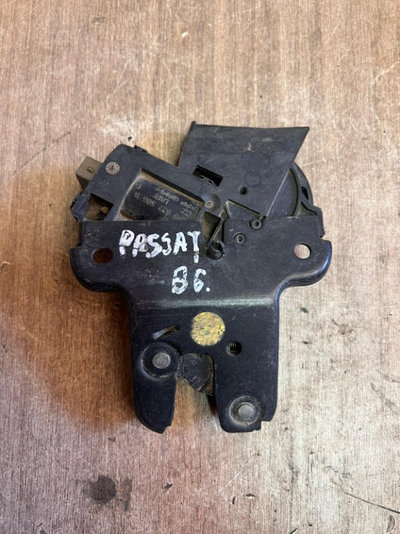 Broasca portbagaj VW Passat B6