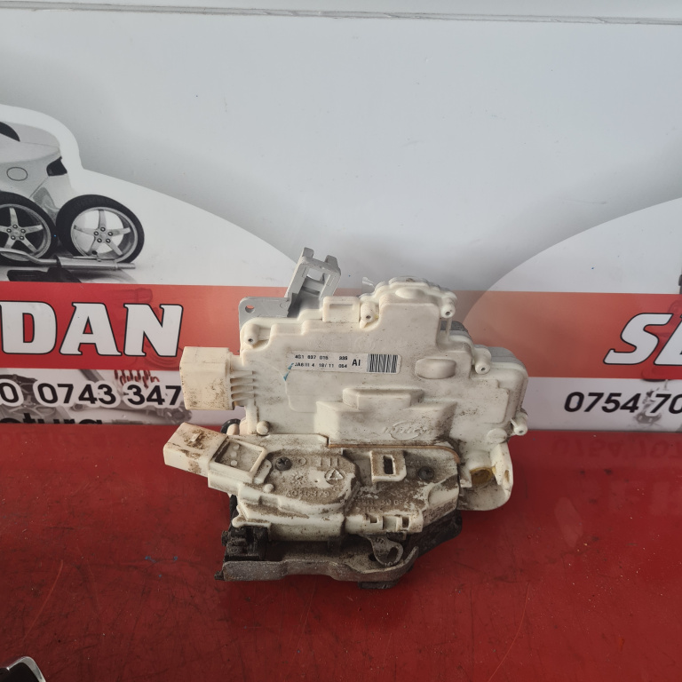 Broasca stanga fata Audi A6 (2010-2018) [4G2, C7] 2.0 Motorina 2012, 4G1837015