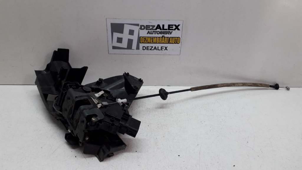 Broasca stanga fata Ford Focus 2 3M5A R21813ER