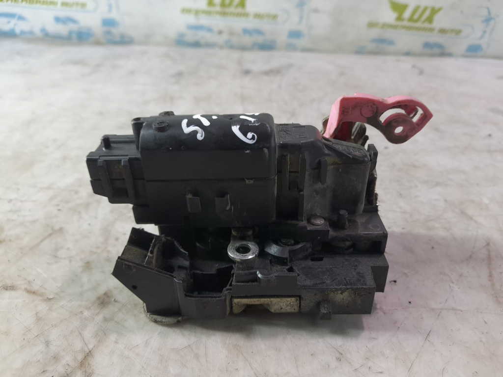 Broasca stanga spate Dacia Duster [facelift] [2013 - 2017] 1.5 dci K9K858