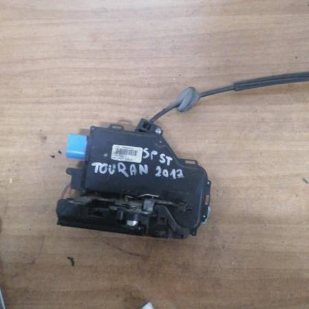 Broasca stanga spate Volkswagen Touran 2.0 TDI CFHC 7L0839015H