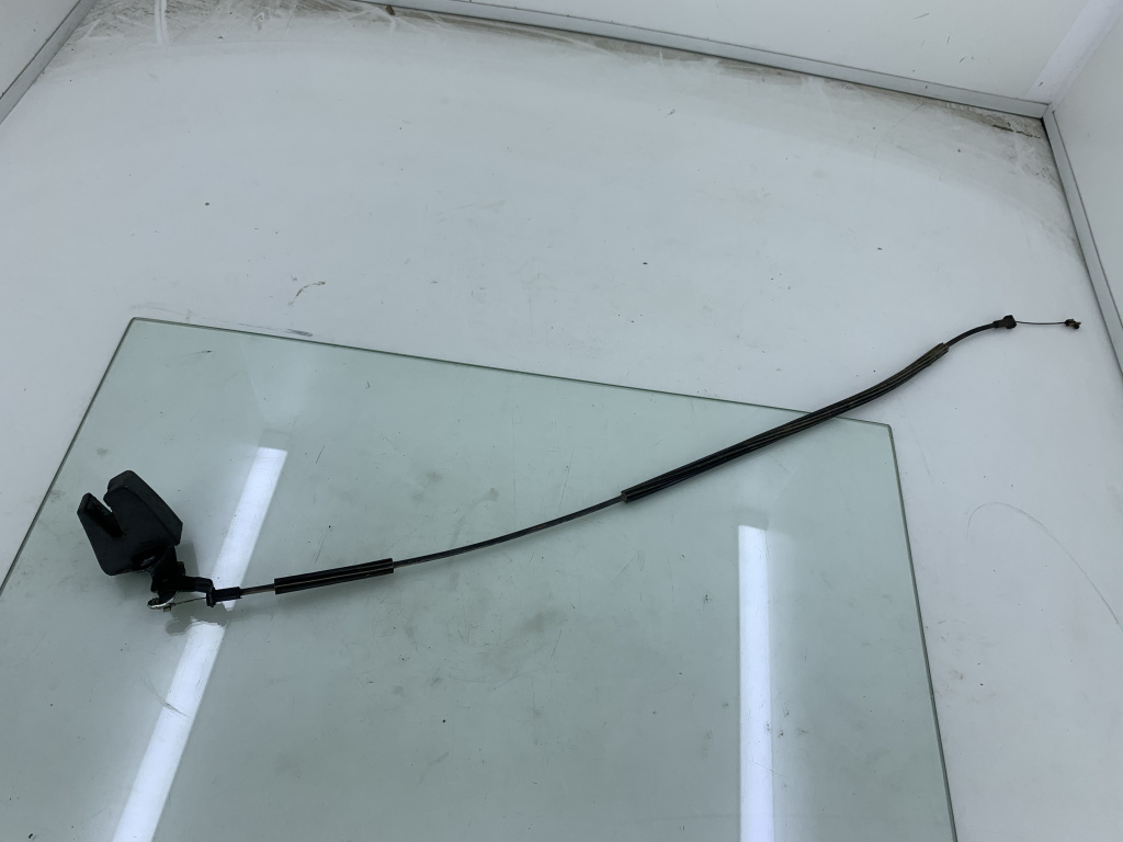 Broasca superioara usa stanga spate VW CADDY BST 2