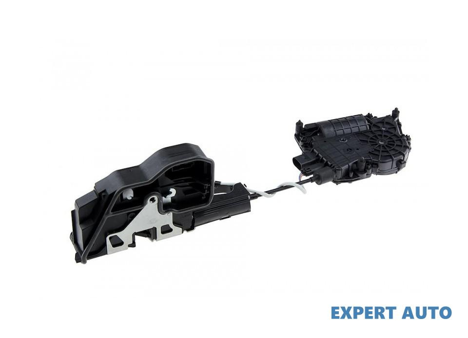 Broasca usa BMW Seria 5 (2010->) [F10] #1 51217154517