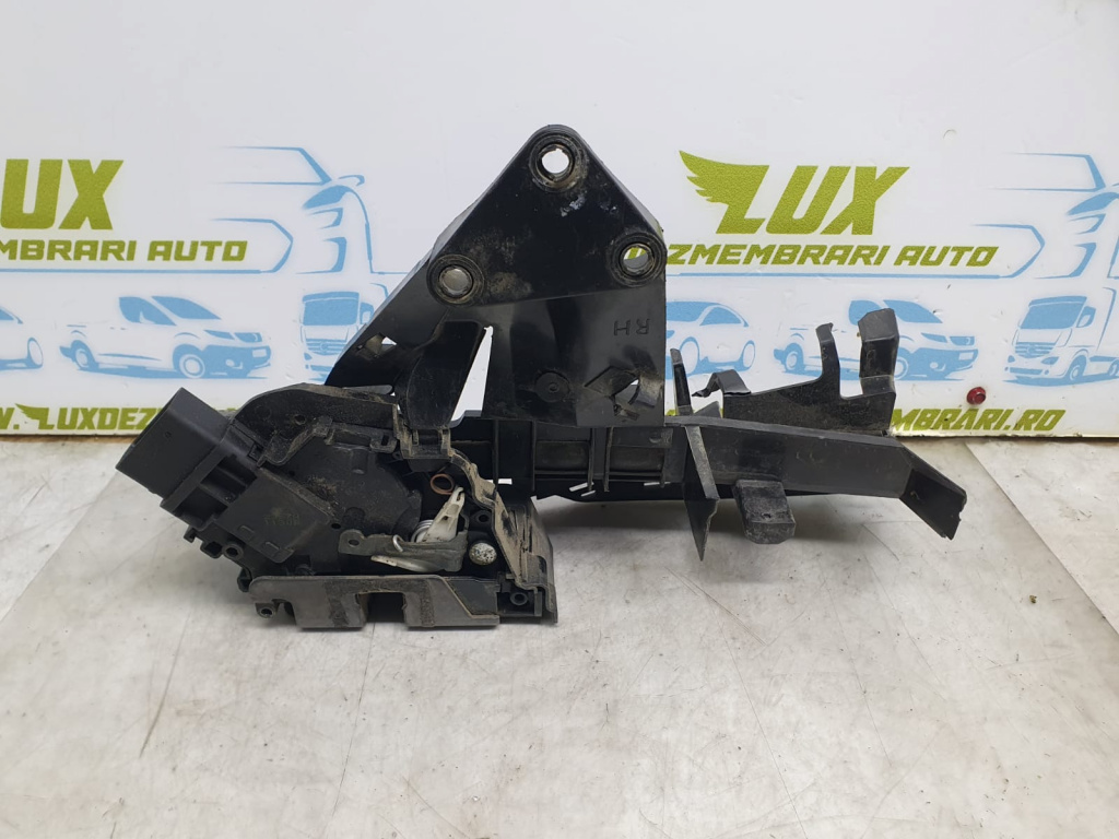 Broasca usa dreapta fata 3m5a-r21812-ak Ford Focus