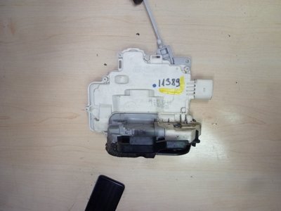 Broasca usa dreapta fata audi a6 4f cod 4f1837016