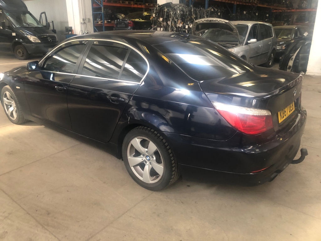 Broasca usa dreapta fata BMW E60 2007 Li
