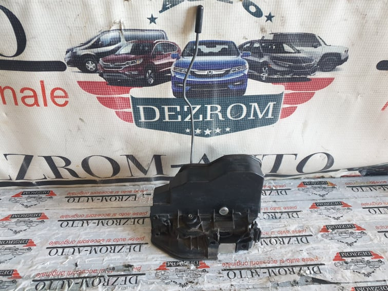 Broasca usa dreapta fata BMW Seria 3 GT F34 cod piesa : 7229458