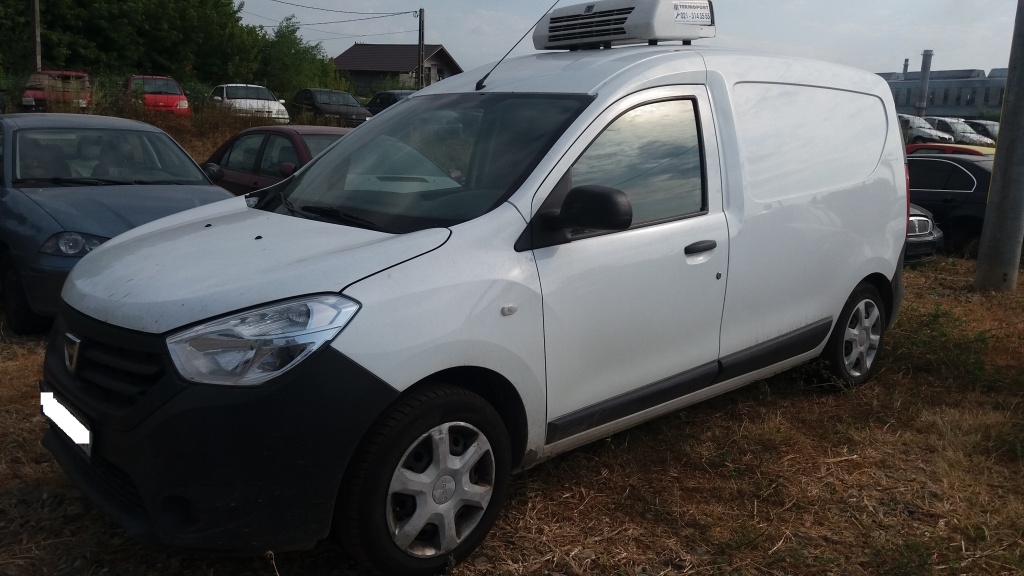 Broasca usa dreapta fata Dacia Dokker 2013 FURGON 1.5 DCI