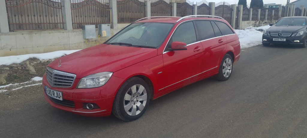 Broasca usa dreapta fata Mercedes C-Class S204 2010 Combi 2.2 cdi