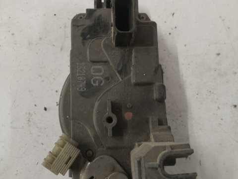 Broasca usa dreapta fata OPEL ASTRA H (L48, A04) [ 2004 - 2014 ] OEM 13210749