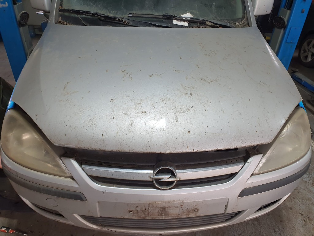 Broasca usa dreapta fata Opel Combo C 20