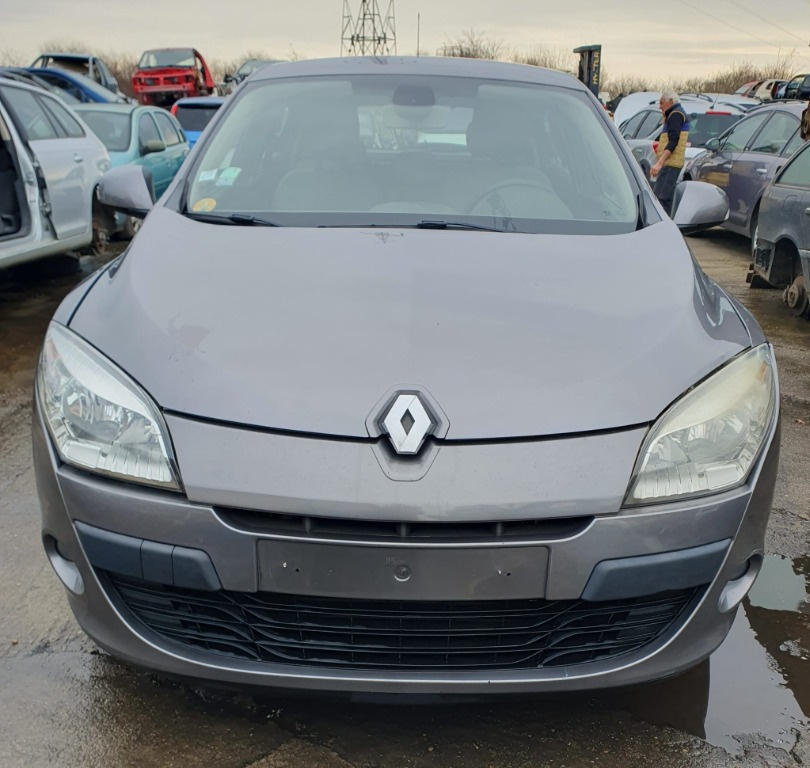 Broasca usa dreapta fata Renault Megane 3 2009 HATCHBACK 1,5 DCI