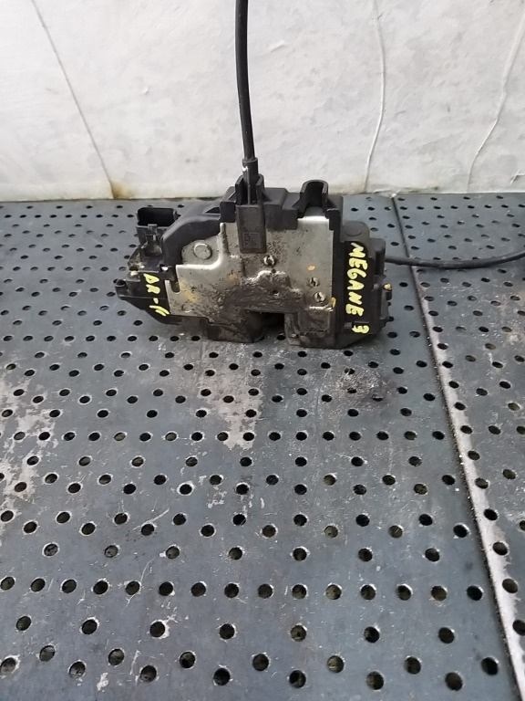 Broasca usa dreapta fata renault megane 3
