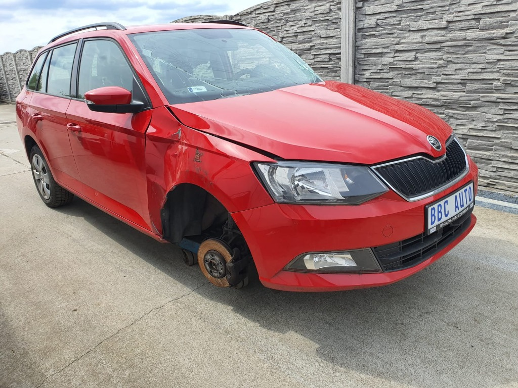 Broasca usa dreapta fata Skoda Fabia 3 2018 combi 1.0