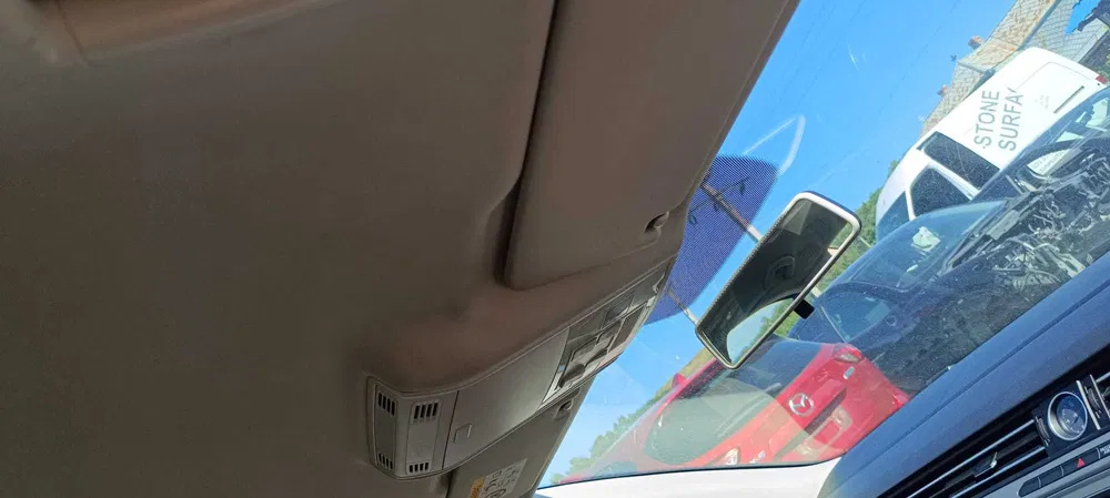 Broasca usa dreapta fata Volkswagen Pass