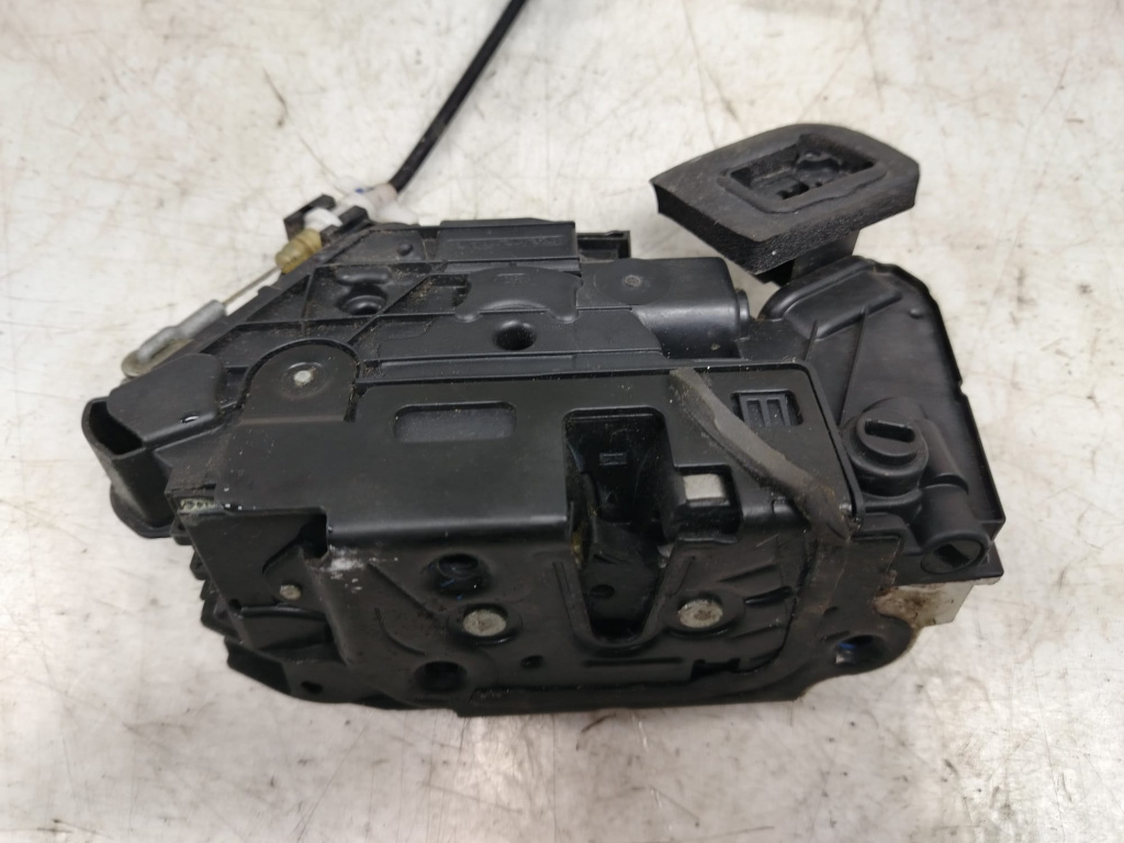 Broasca usa dreapta spate 5e0839016 Skoda Yeti [facelift] [2013 - 2018]