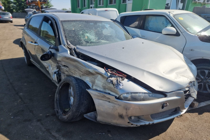 Broasca usa dreapta spate Alfa Romeo 147