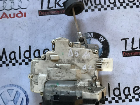 Broasca usa dreapta spate Audi A4 B7