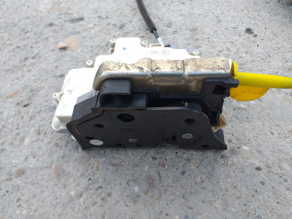 Broasca Usa Dreapta Spate Audi A4 B8 Berlina , Cod : 8K0839016