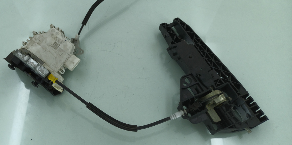 Broasca usa dreapta spate Audi A4 B8 CGL 2008-2014 8K0839016F DezP: 13584